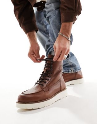 Tommy Hilfiger american warm leather boots in winter cognac